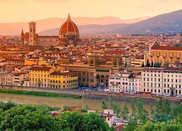 Photo of Florence, Italy at dawn